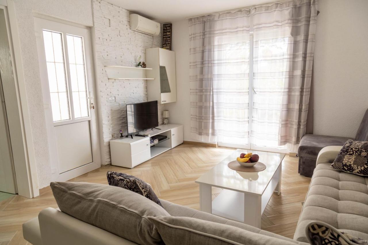 Apartmani Marojevic, Бар Экстерьер фото